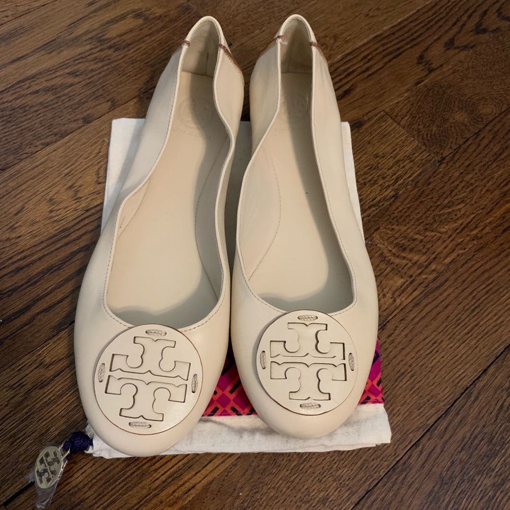 Tory Burch flats